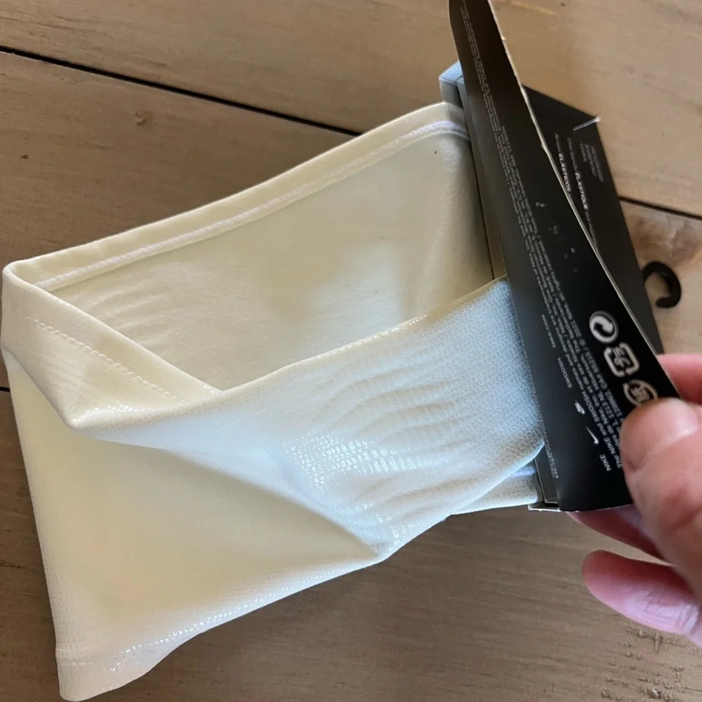 Nike Cream shimmer Headband NWT